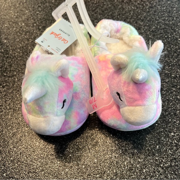 NWT Cat & Jack Toddler Unicorn Slippers - Picture 2 of 7